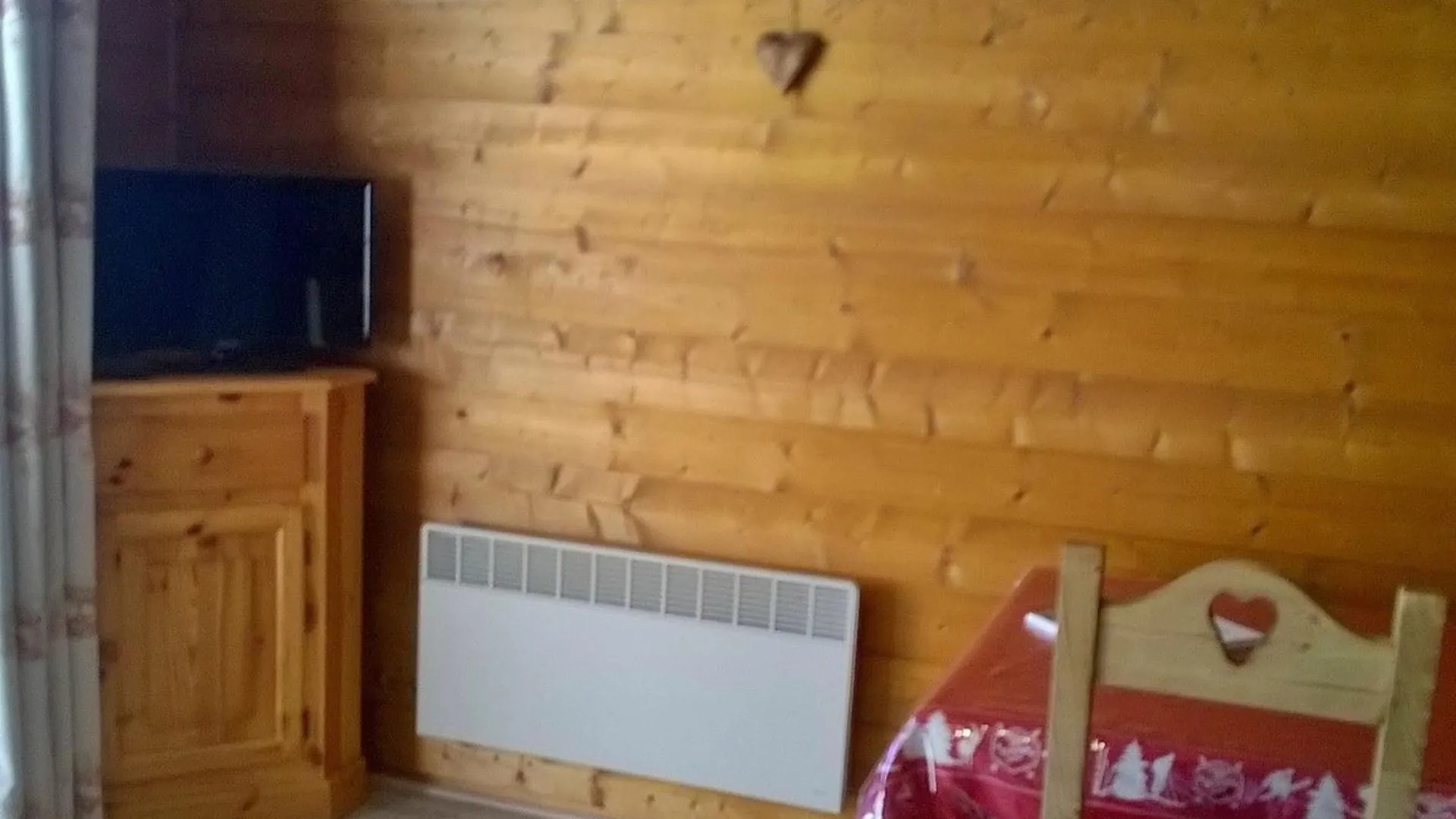 Apartment Studio Pour 3 Avec Balcon Expose Sud/Ouest, Proche Centre Et Remontees, Parking Prive - Fr-1-676-73 Chatel
